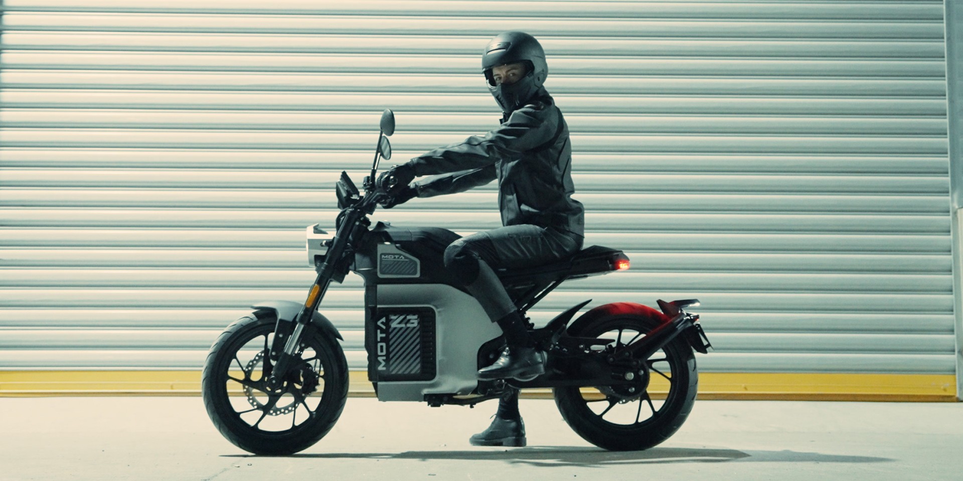 MOTA Z3  foot img (3)